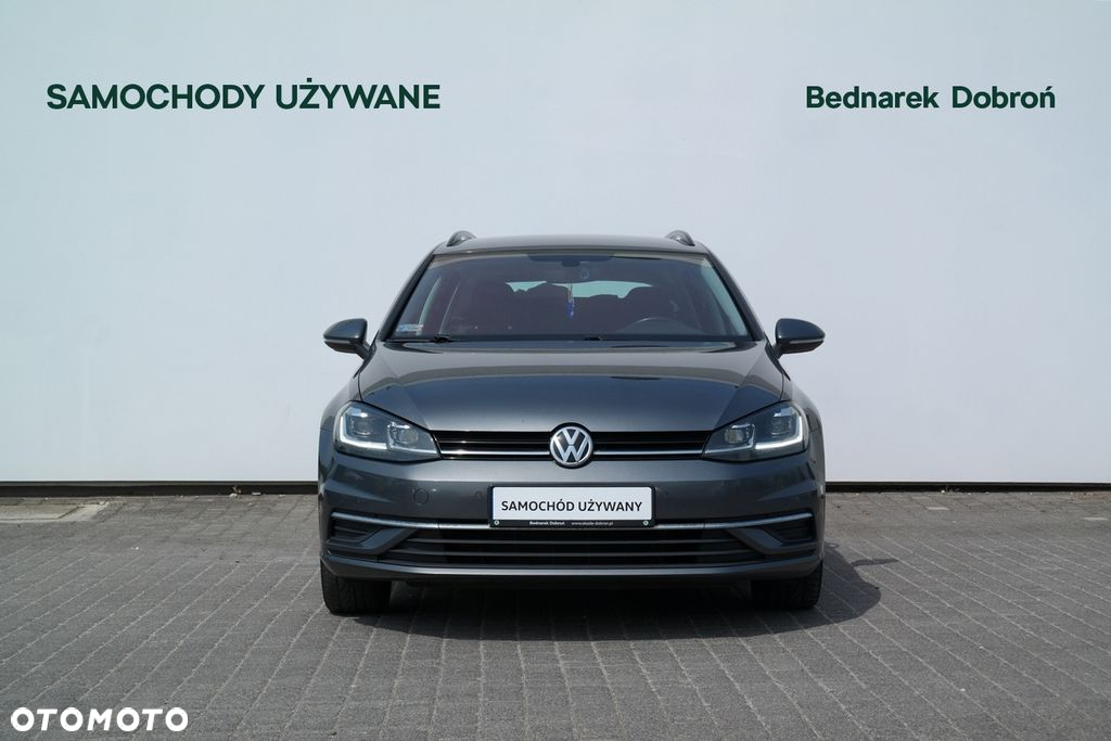 Volkswagen Golf - 2