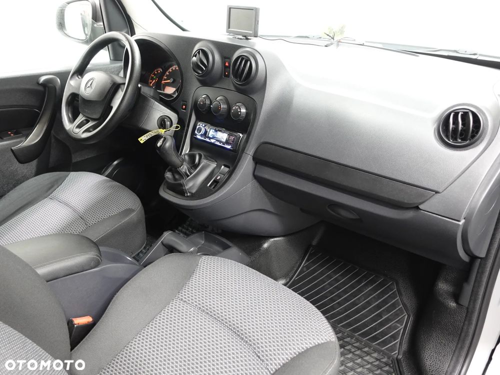Mercedes-Benz CITAN - 32