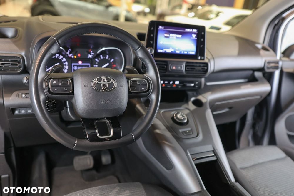 Toyota Proace City Verso - 11