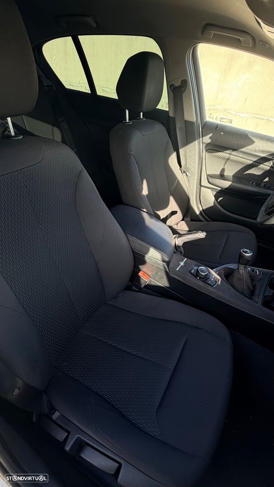BMW 116 d EfficientDynamics - 11