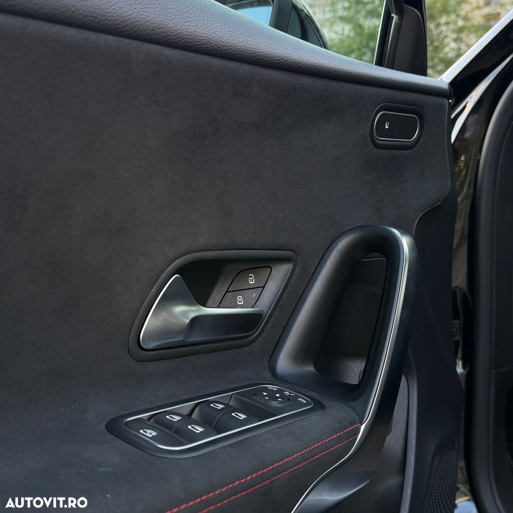 Mercedes-Benz A 180 Sedan 7G-DCT AMG Line - 16