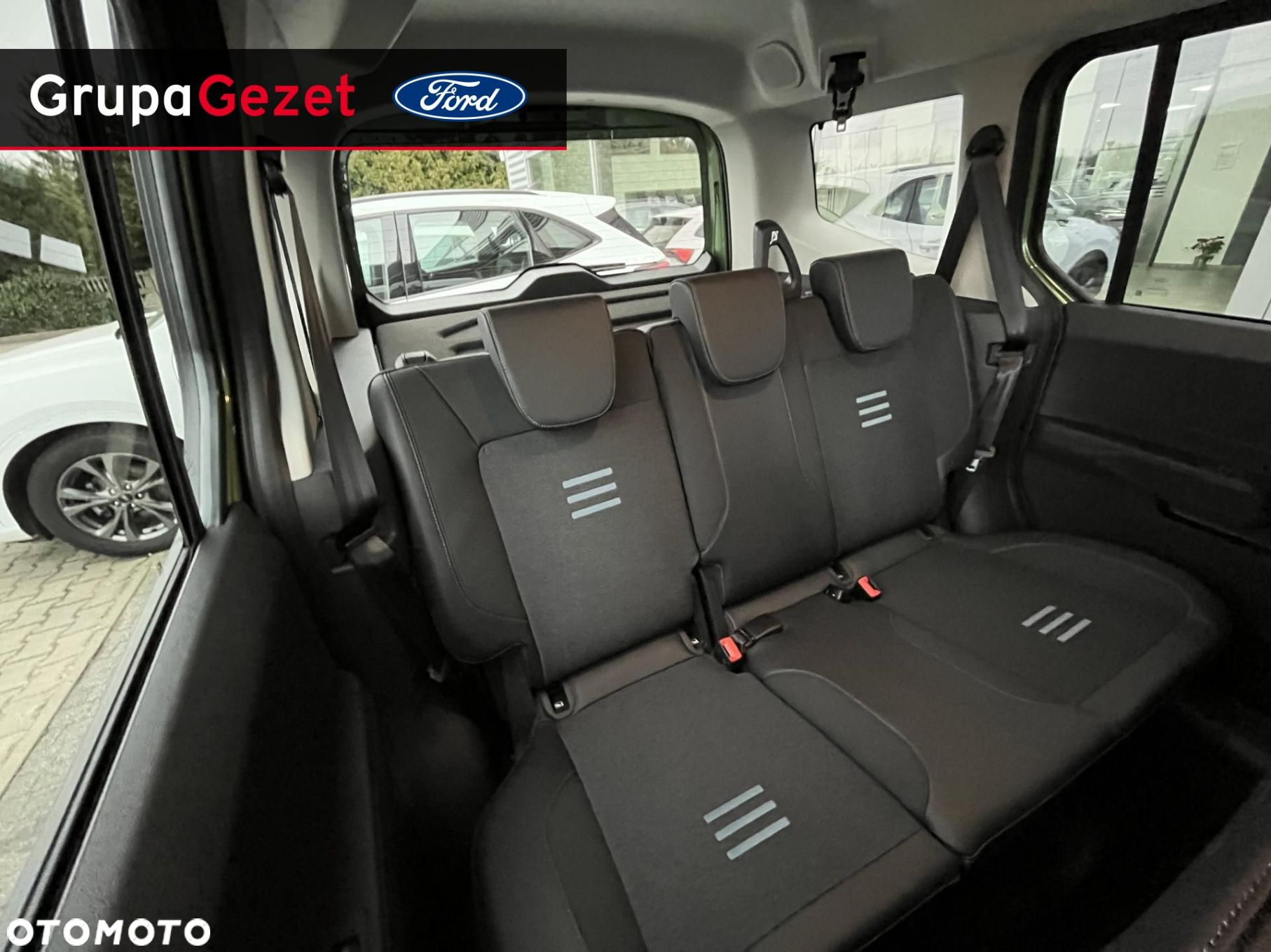 Ford Tourneo Courier - 25