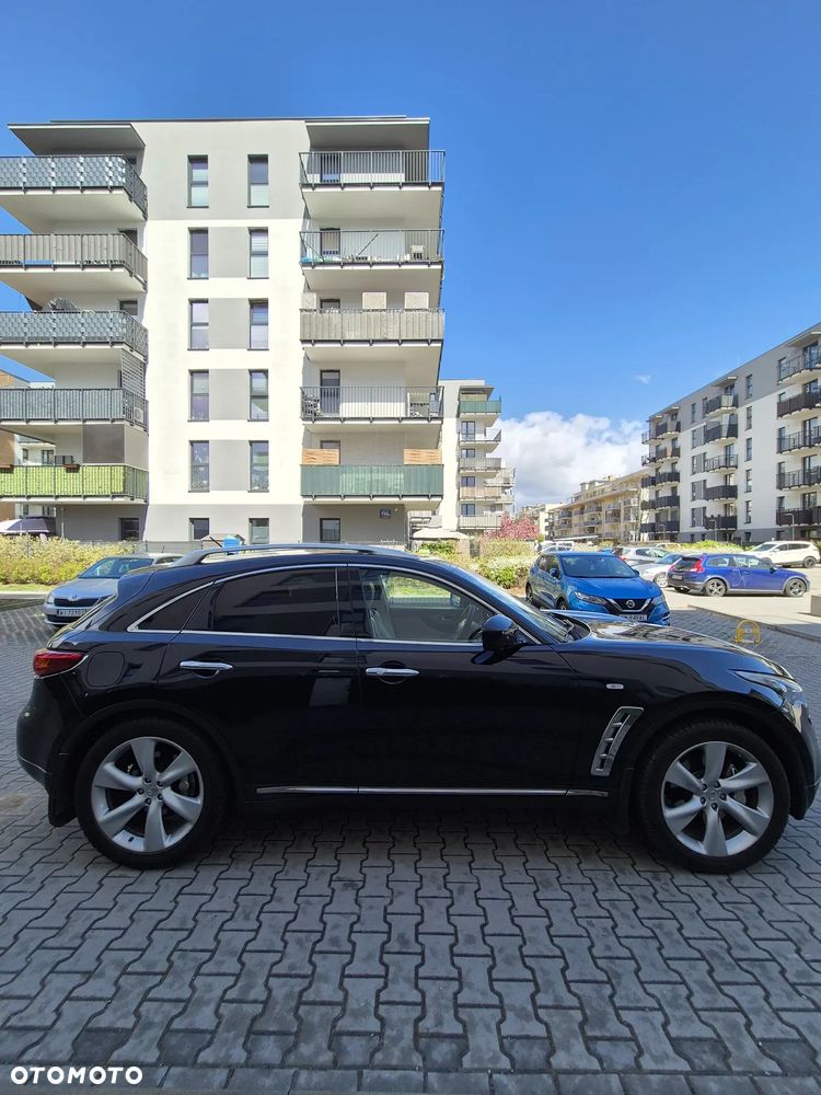 Infiniti FX FX30d S - 5