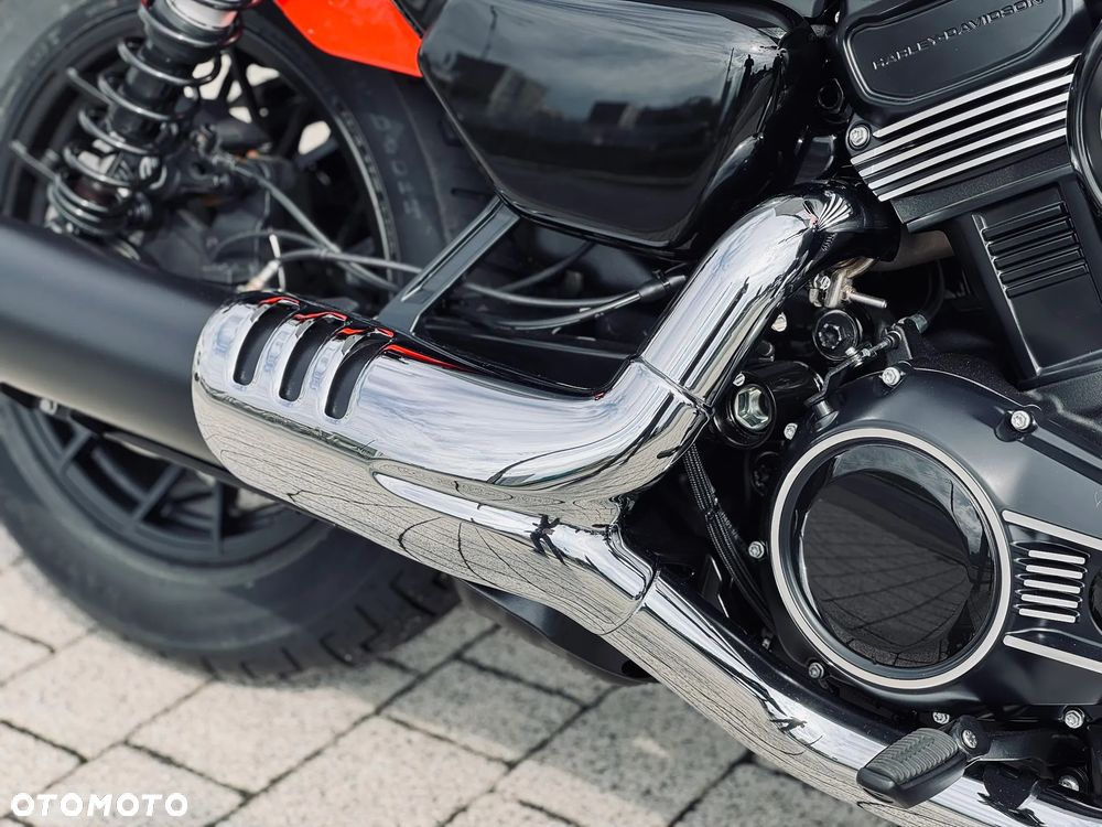 Harley-Davidson Sportster Nightster 975 - 9