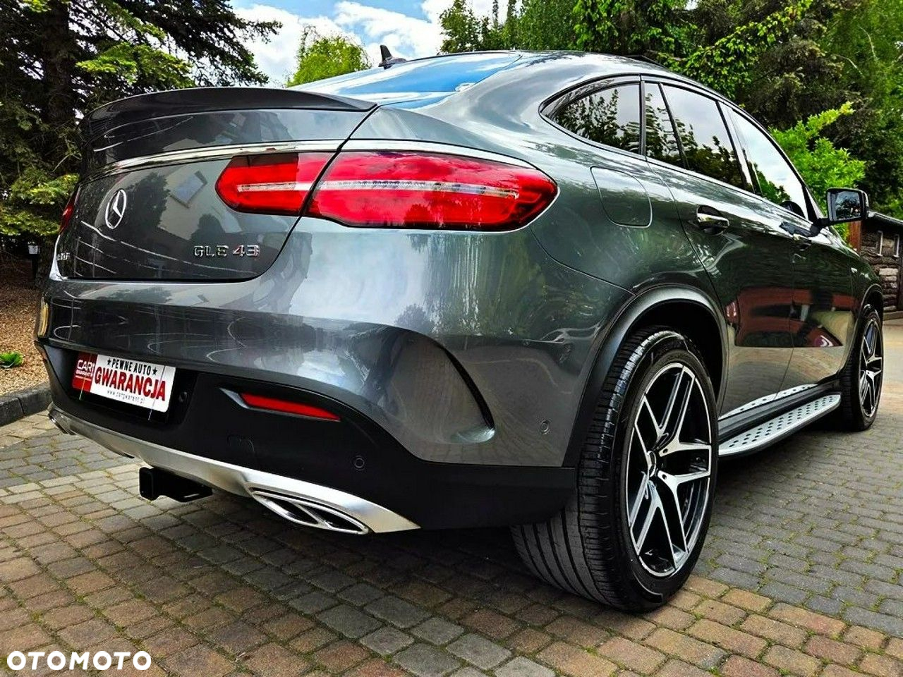 Mercedes-Benz GLE - 30