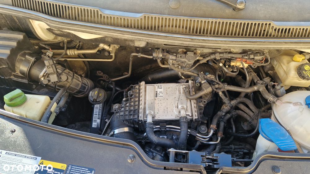 Volkswagen Transporter - 18