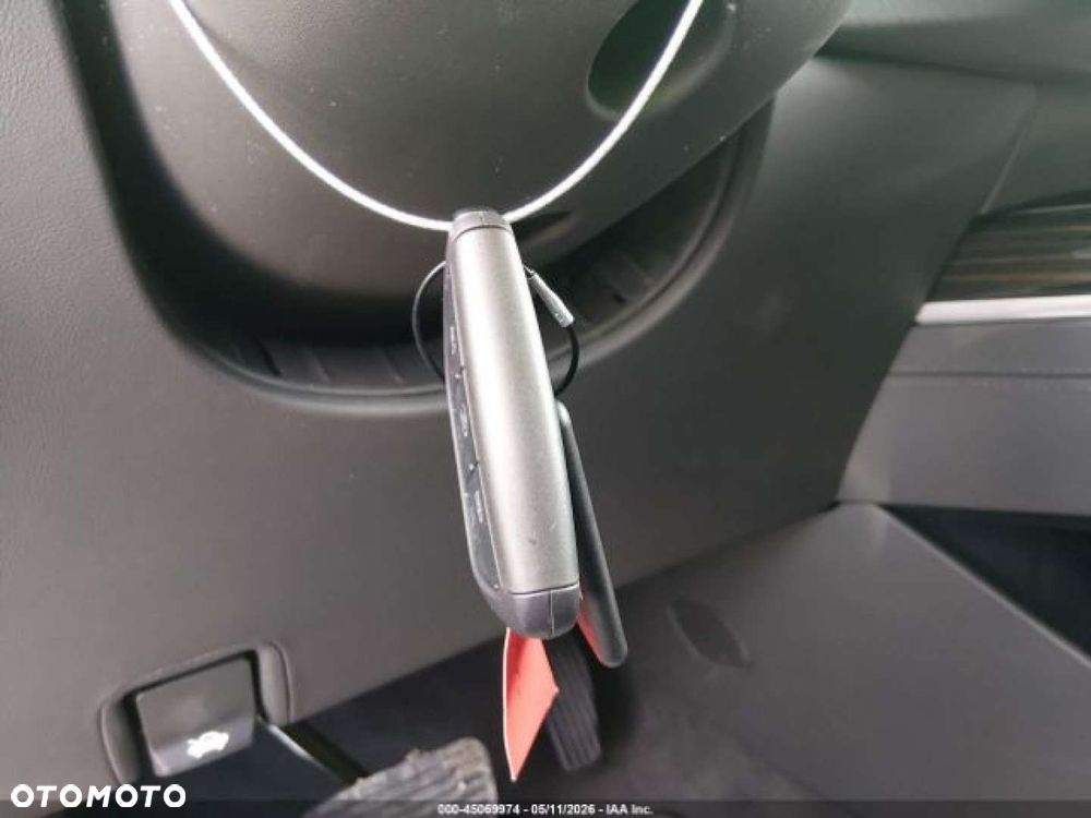 Cadillac Escalade - 13