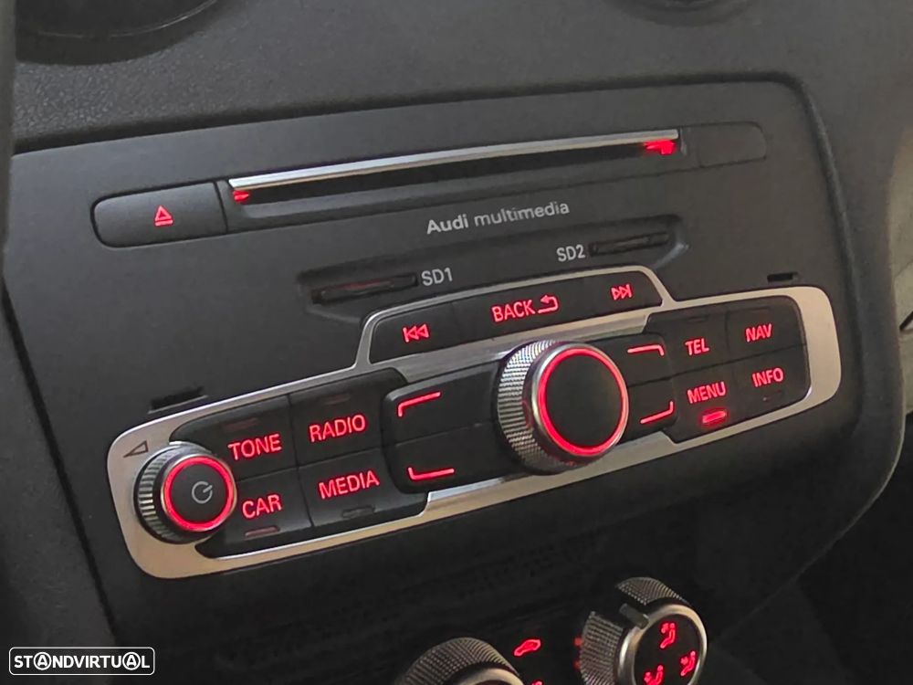 Audi A1 Sportback 1.6 TDI S-line - 24