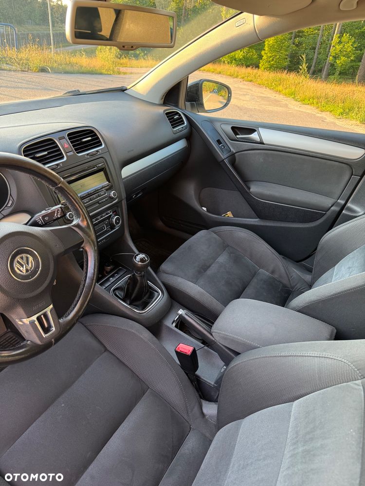 Volkswagen Golf 2.0 TDI Highline - 9