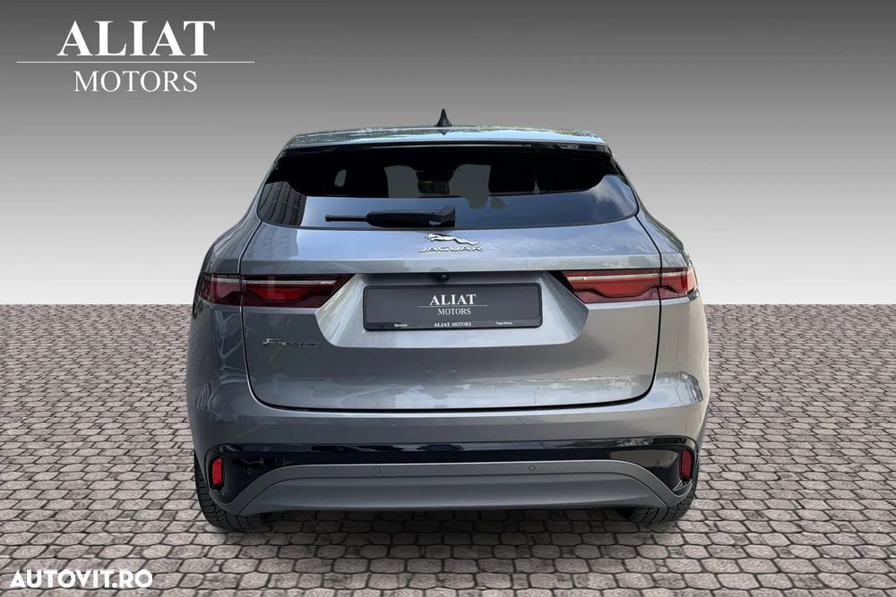 Jaguar F-Pace D200 AWD R-Dynamic SE - 6