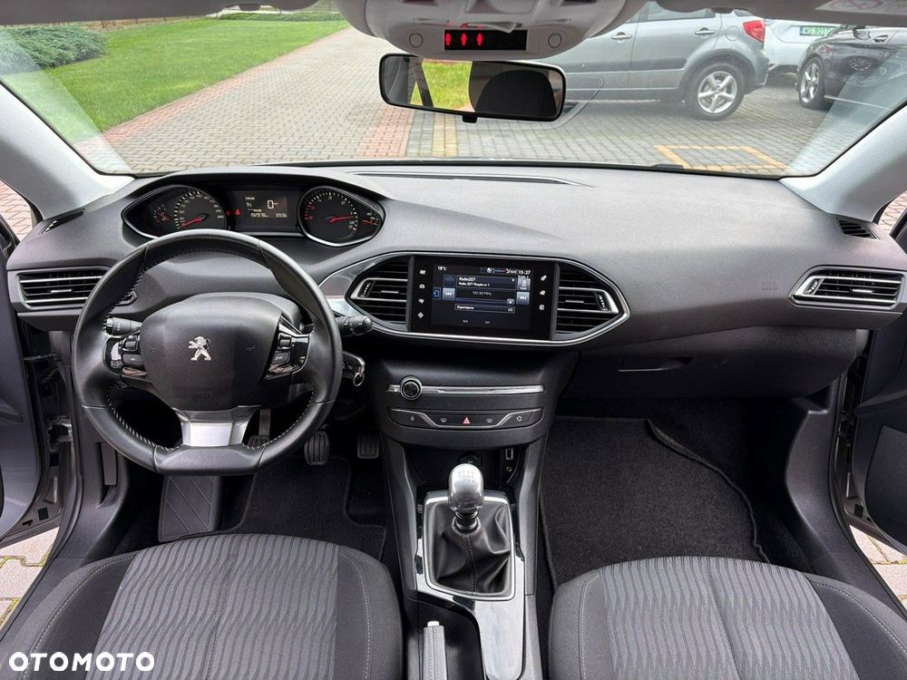 Peugeot 308 - 7
