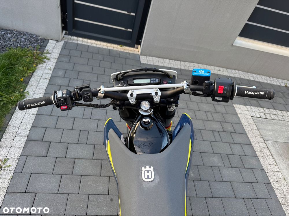 Husqvarna 701 - 10