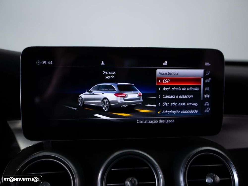 Mercedes-Benz C 300 de AMG Line - 32