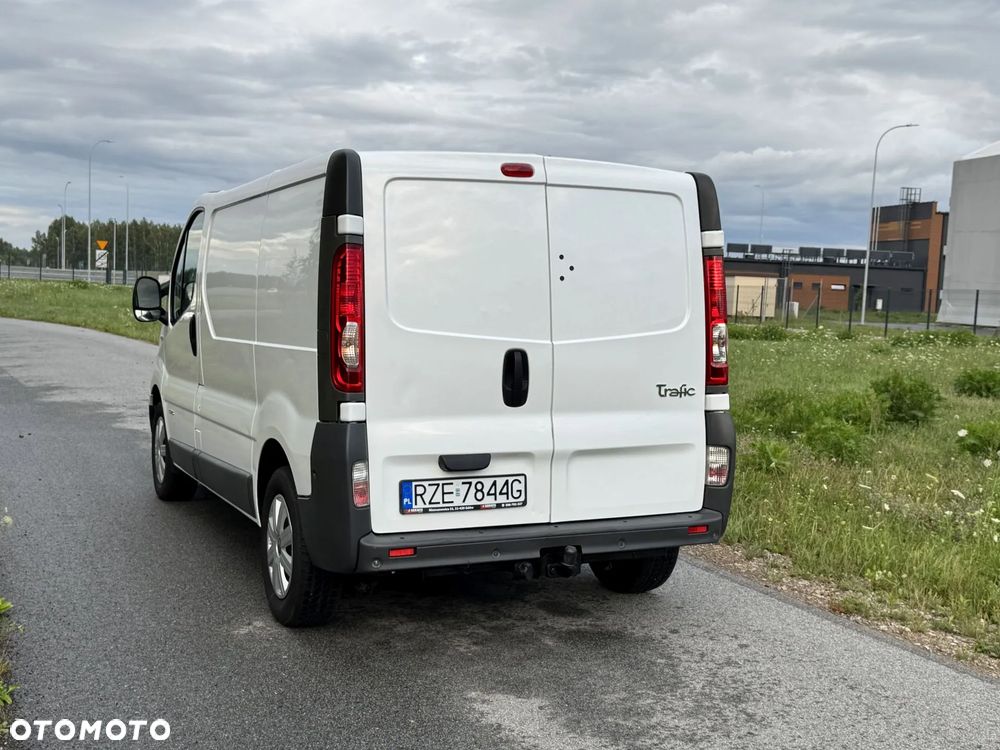 Renault Trafic - 7