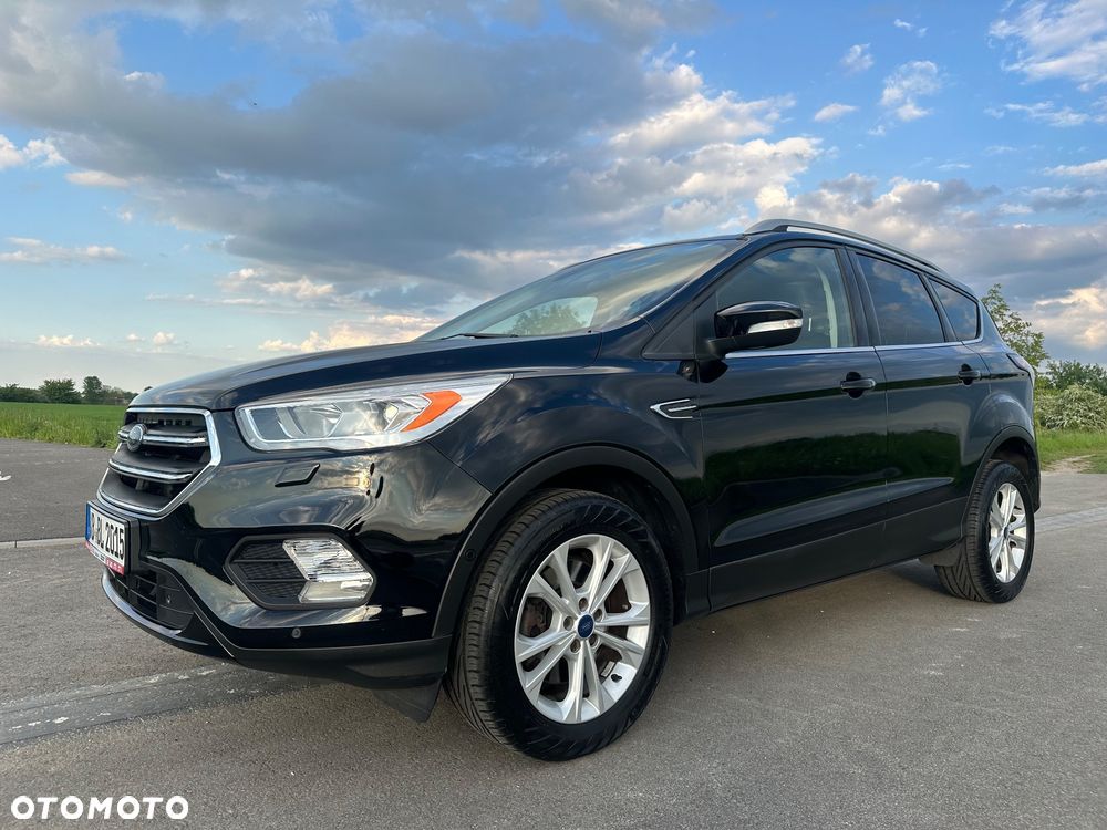 Ford Kuga 2.0 TDCi 2x4 Titanium - 18