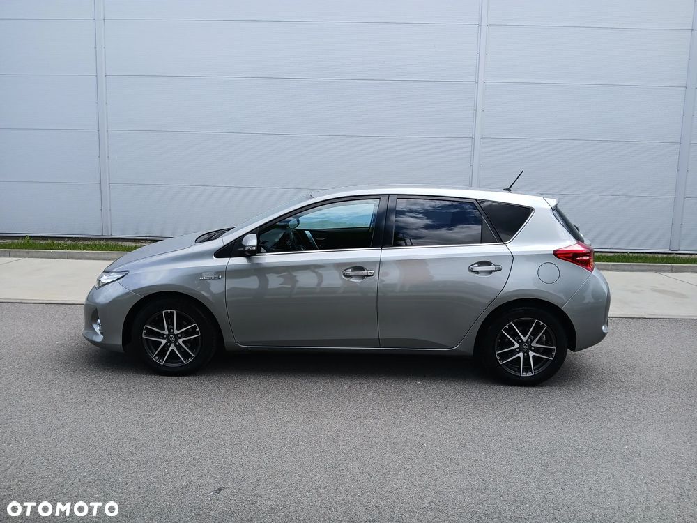 Toyota Auris 1.8 HSD Luna - 7