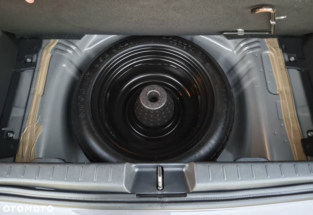 Toyota Yaris 1.33 VVT-i Cool+ - 32