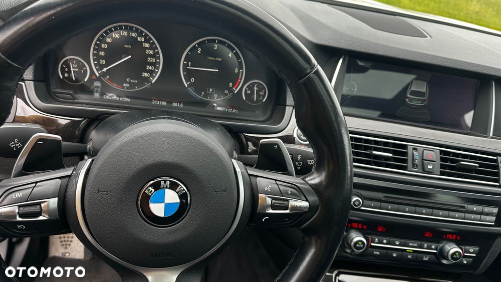 BMW Seria 5 520d - 20