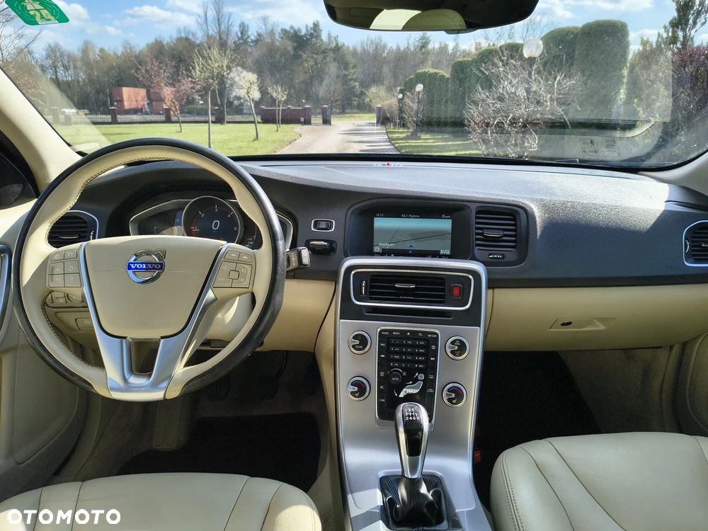 Volvo V60 D2 Kinetic - 21