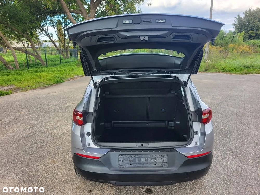 Opel Grandland X - 9