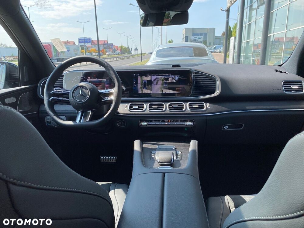Mercedes-Benz GLE - 26