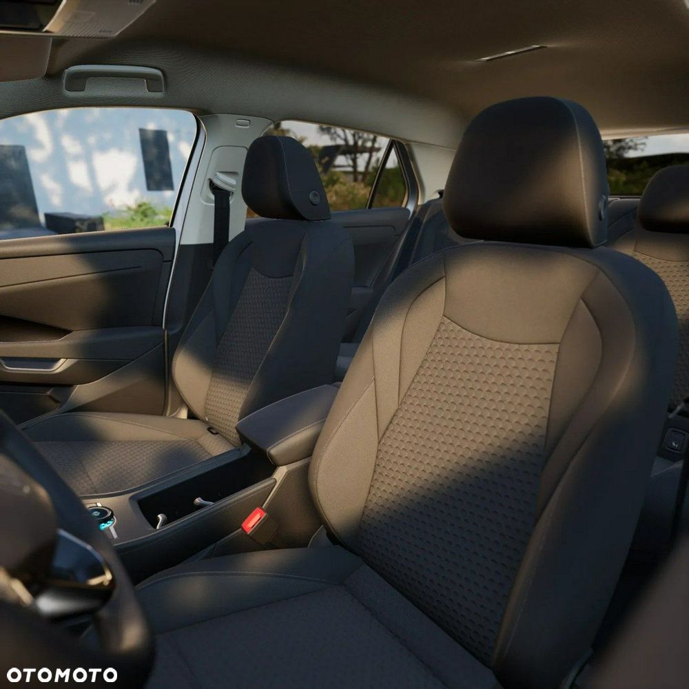 Volkswagen T-Roc - 19
