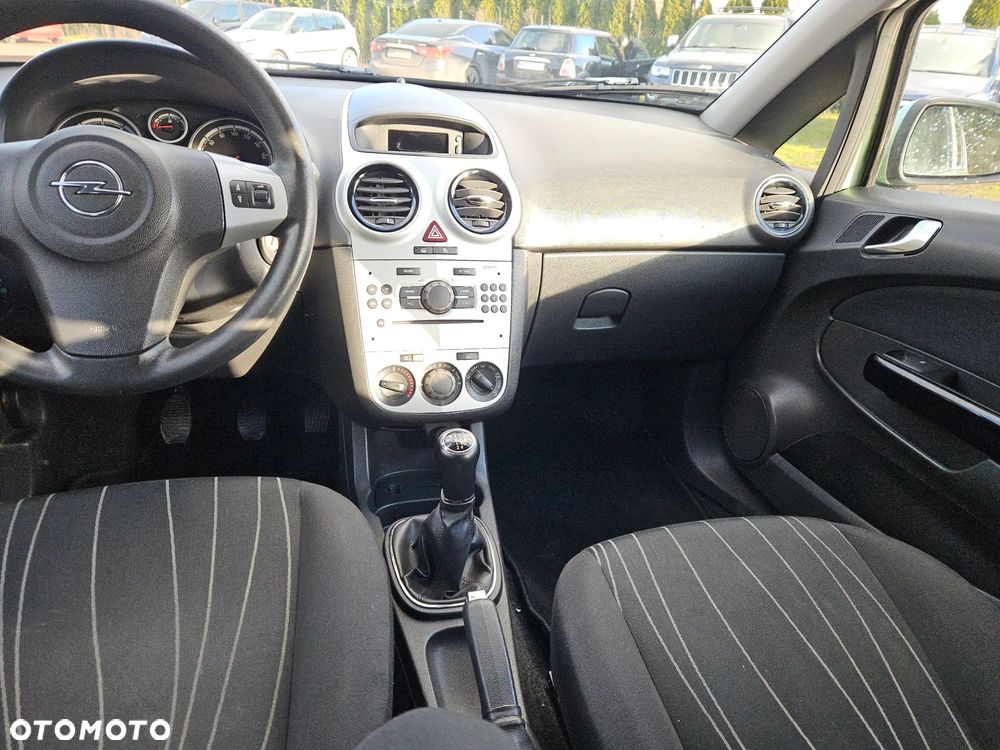 Opel Corsa 1.2 16V Edition - 12