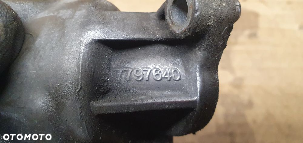 Pompa wody płynu BMW I E87 2.0D 7797640 - 6