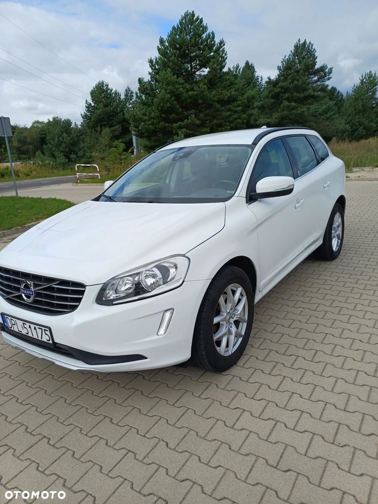 Volvo XC 60 D4 Drive-E Momentum - 2