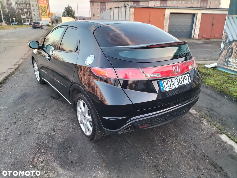 Honda Civic 1.8 Sport - 6