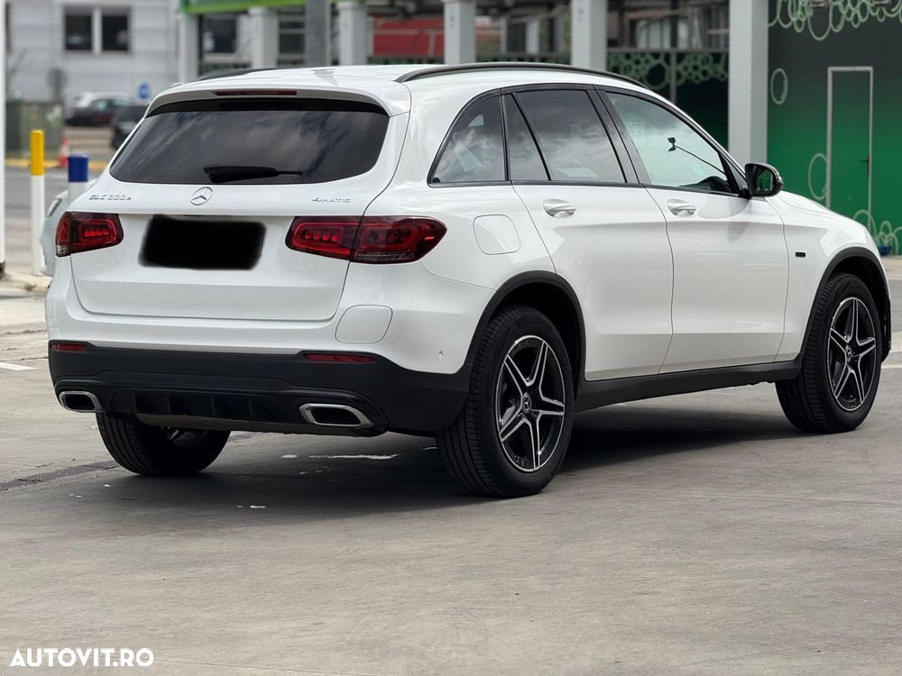 Mercedes-Benz GLC - 4