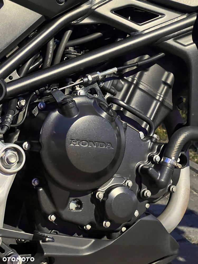 Honda CB - 31