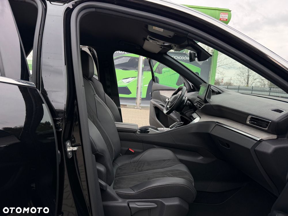 Peugeot 3008 1.5 BlueHDi GT S&S EAT8 - 32