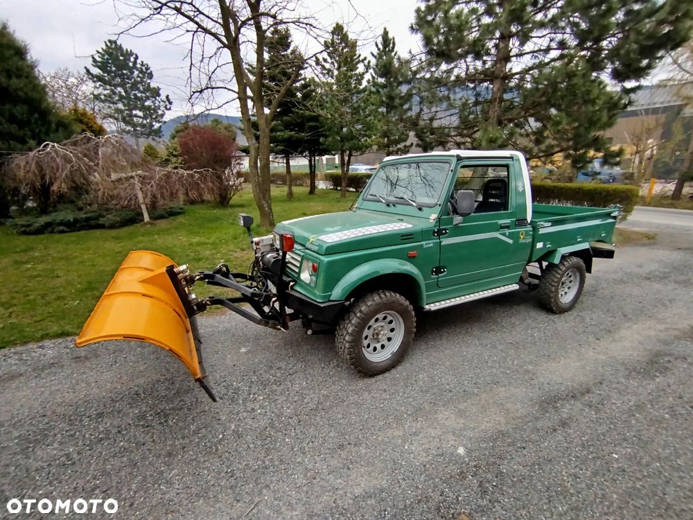 Suzuki Samurai - 8