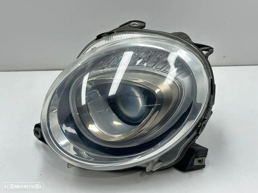 Farol Esquerdo - Fiat 500 (2018)
