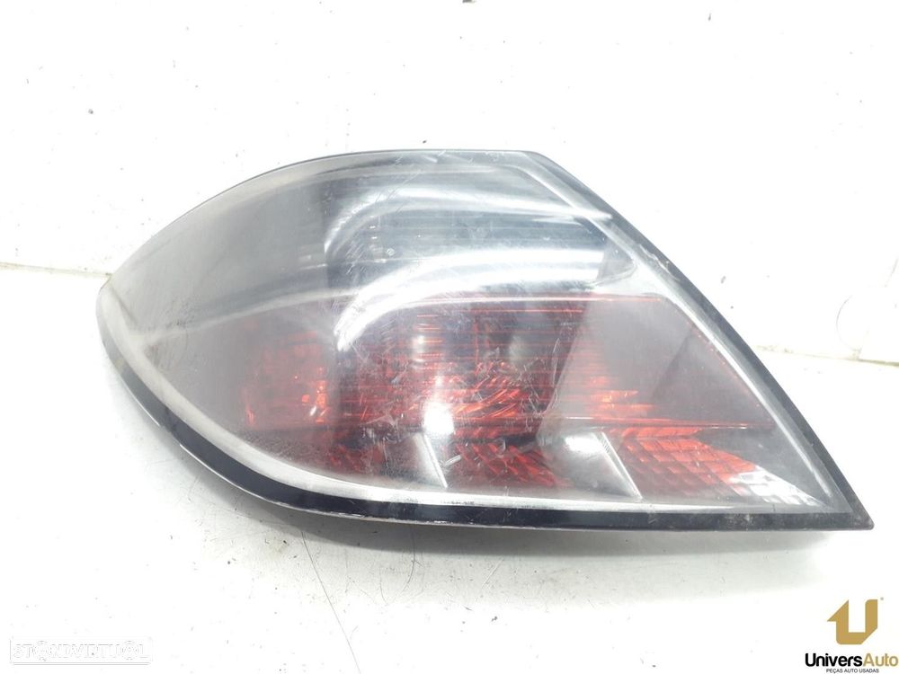 FAROLIM TRASEIRO ESQUERDO OPEL ASTRA H GTC 2006 -342691834 - 4