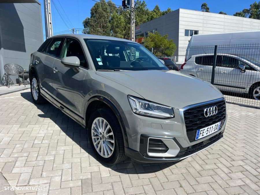 Audi Q2 30 TDI - 4