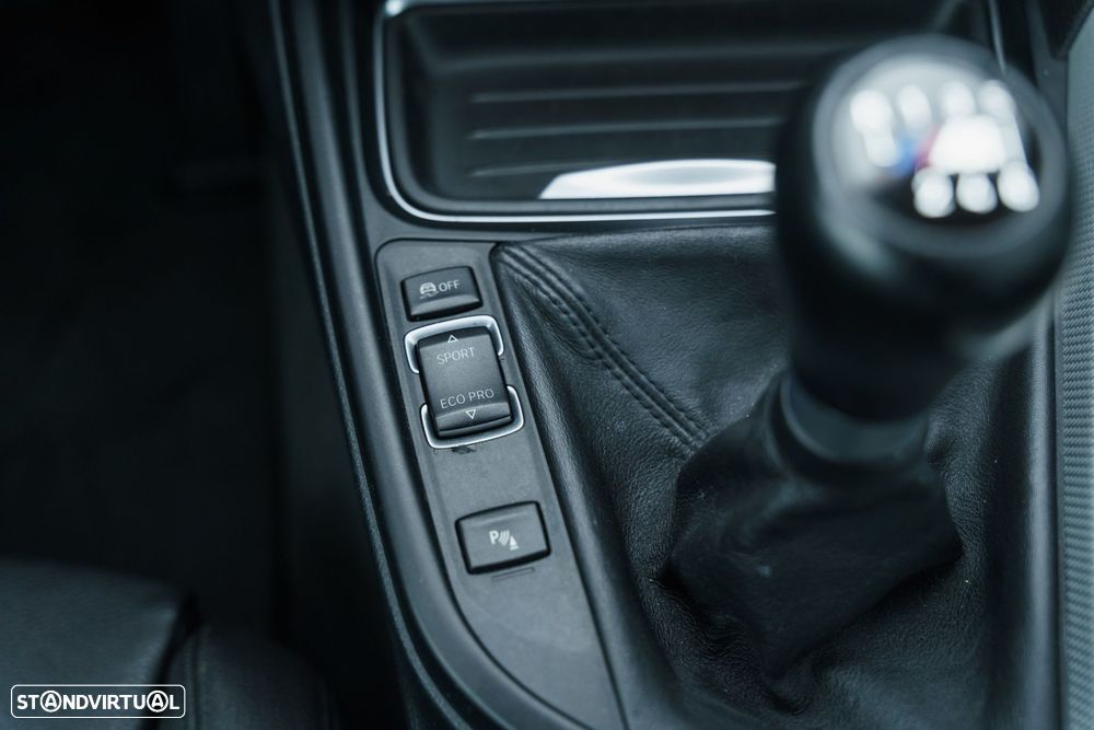 BMW 425 d Pack M - 17