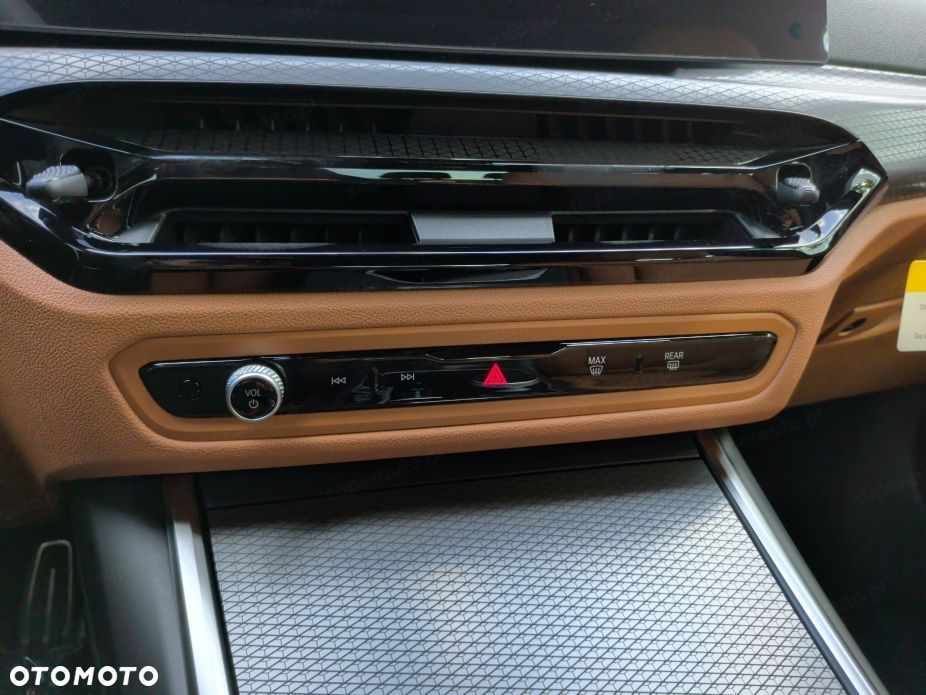 BMW Seria 3 - 14