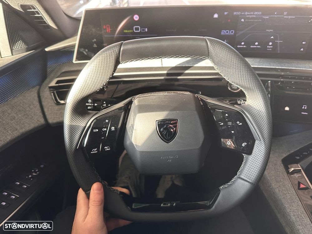 Peugeot E-5008 GT - 5