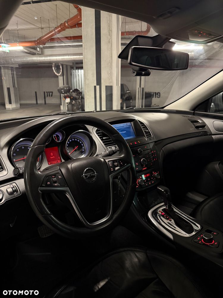 Opel Insignia 2.0 T Cosmo - 13