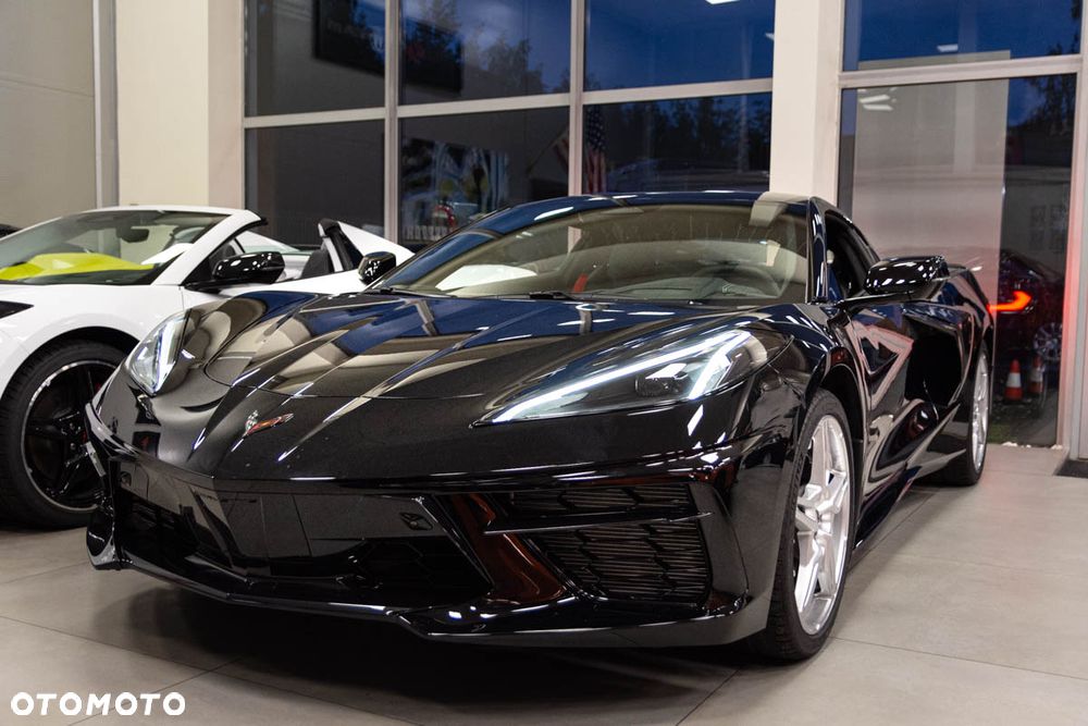 Chevrolet Corvette - 1
