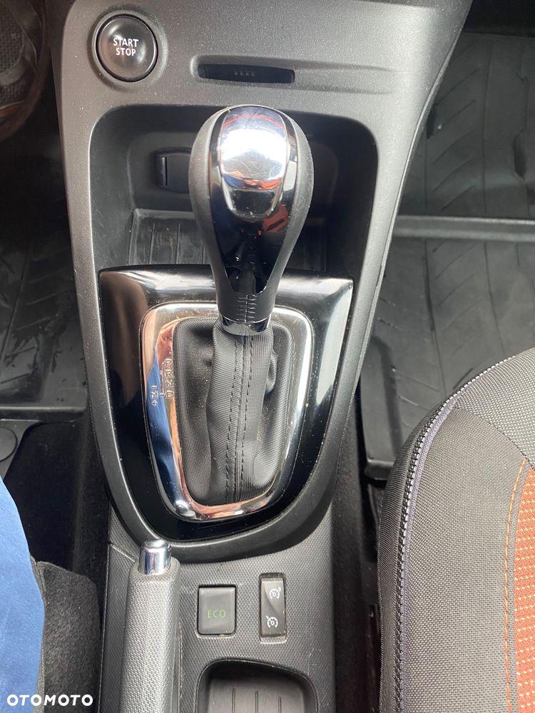 Renault Captur 1.2 TCe Intens EDC - 8