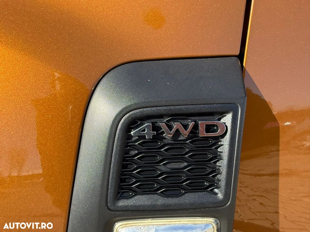 Dacia Duster 1.5 Blue dCi 4WD SL Orange - 9