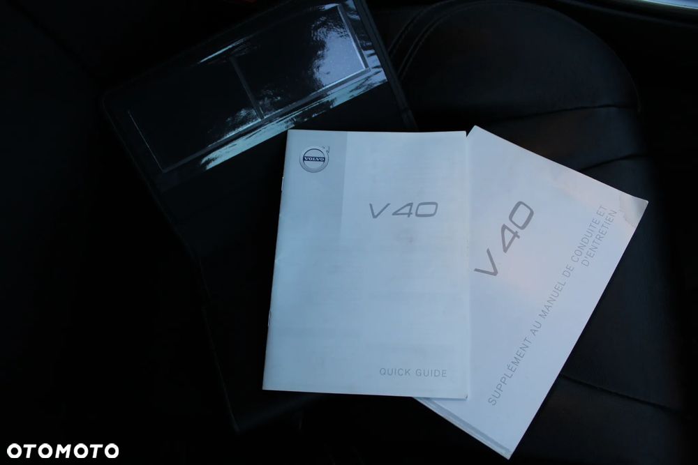 Volvo V40 T3 Drive-E Inscription - 18