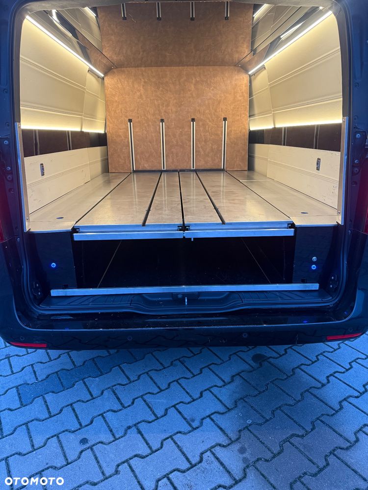 Mercedes-Benz Klasa V 220 d lang 4Matic 7G-TRONIC Exclusive Edition - 21