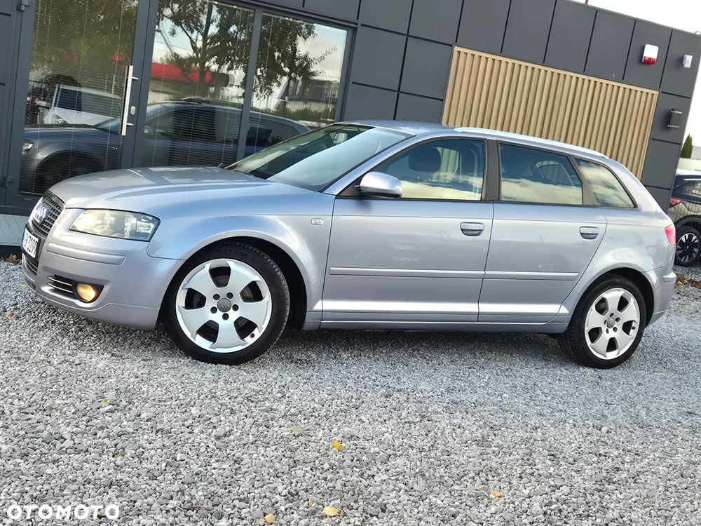 Audi A3 Sportback - 4