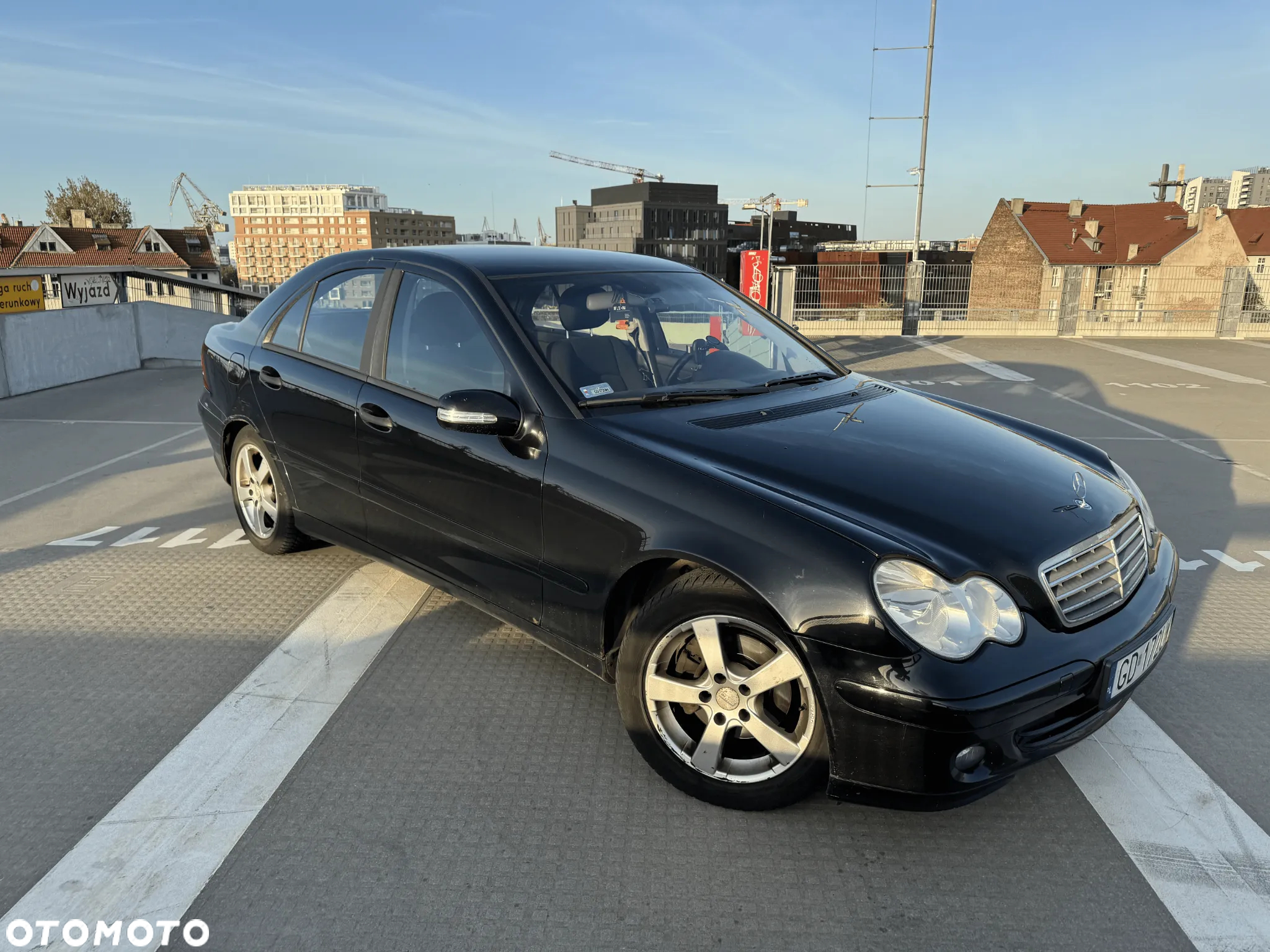Mercedes-Benz Klasa C 180 T Kompressor Classic - 5