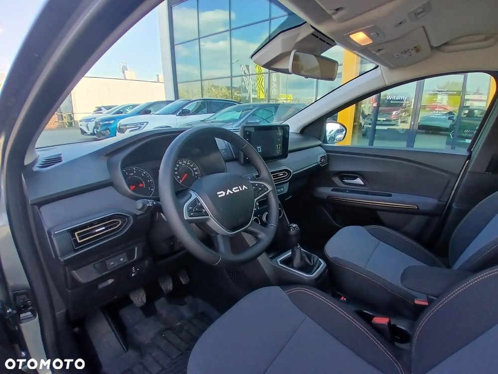 Dacia Sandero - 13