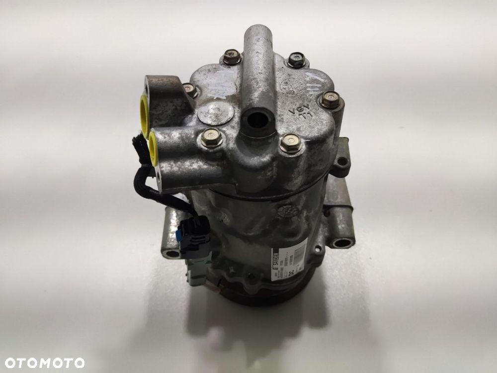 SPRĘŻARKA KLIMATYZACJI RENAULT KANGOO III LIFT 1.5 DCI 2014-2019 926007691R - 4